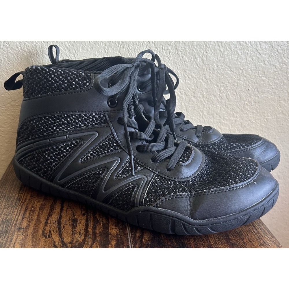 Sisttke Wrestling/Boxing Shoes Men's Size 8 Black Lace Up Lightweight Non-Slip
